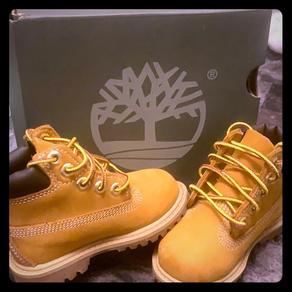 timberland wore once 4.5 toddler Great condition